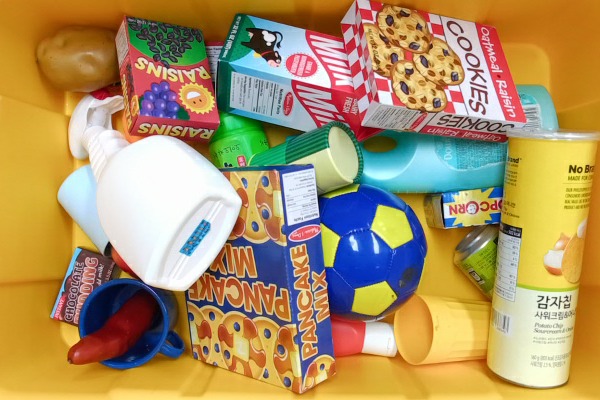 Large yellow bin, frame 57